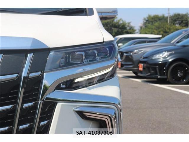 Toyota ALPHARD HYBRID 2022-02 8550756-9