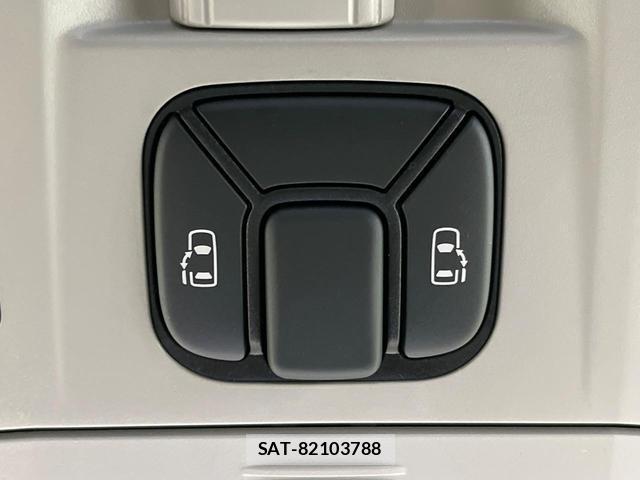 Toyota ALPHARD HYBRID 2013-10 8550816-6