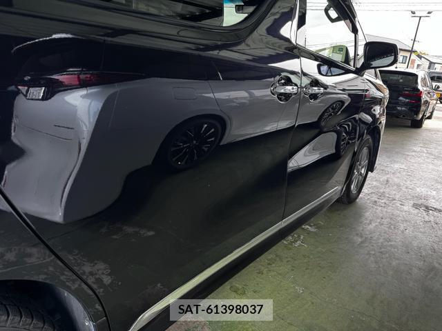 Toyota ALPHARD HYBRID 2020-08 8551528-14