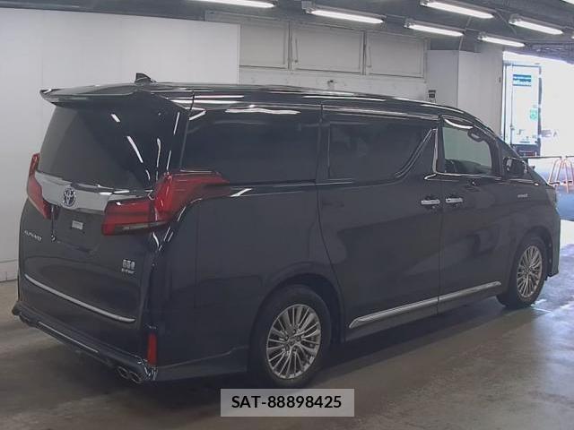 Toyota ALPHARD HYBRID 2018-07 8551582-1
