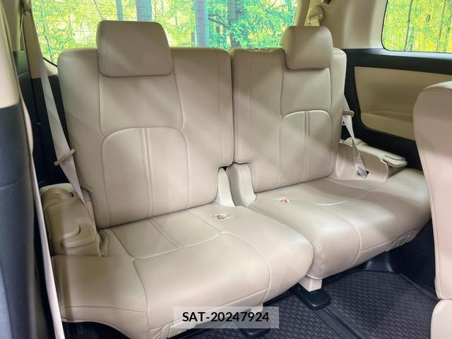Toyota ALPHARD HYBRID 2017-02 8551688-9