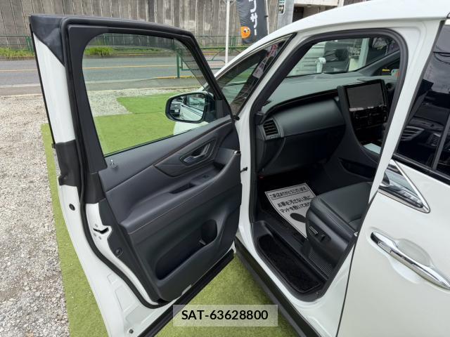 Toyota ALPHARD HYBRID 2023-12 8551926-6