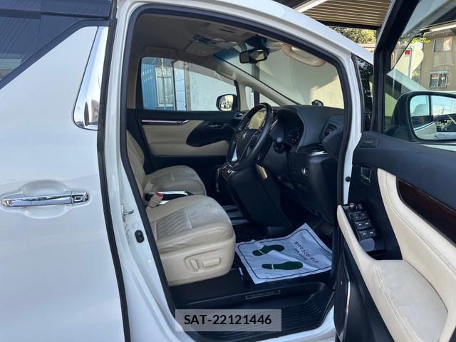 Toyota ALPHARD 2015-08 8546181-10