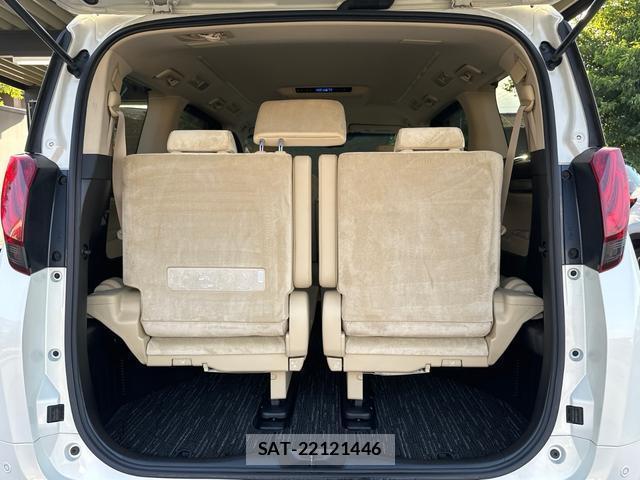 Toyota ALPHARD 2015-08 8546181-16