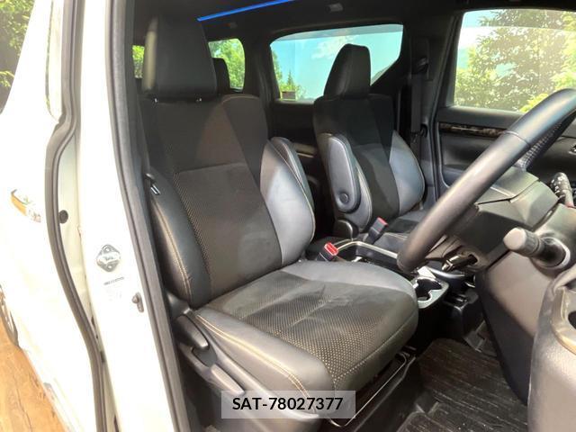 Toyota ALPHARD 2021-06 8548475-7