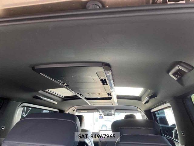 Toyota ALPHARD 2024-12 8548658-11