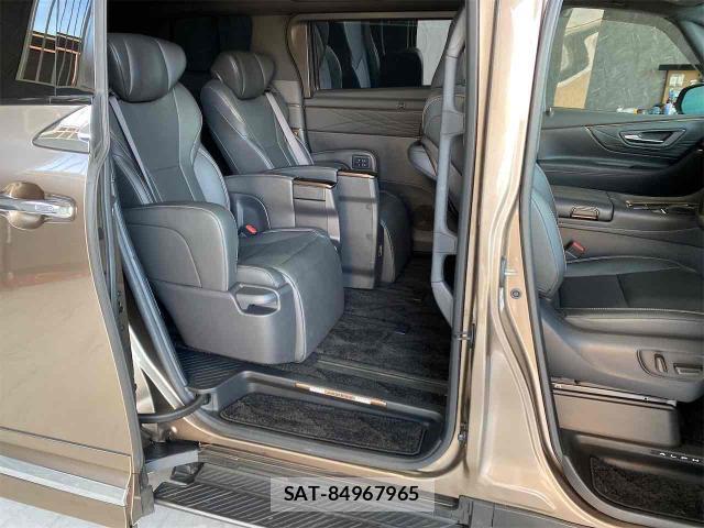 Toyota ALPHARD 2024-12 8548658-13