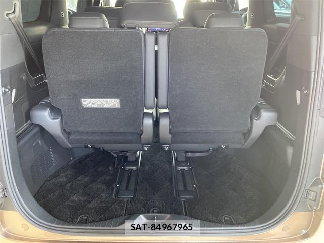 Toyota ALPHARD 2024-12 8548658-17