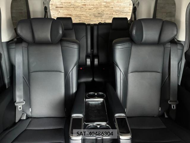 Toyota ALPHARD 2018-08 8548677-15