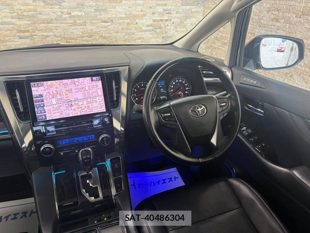 Toyota ALPHARD 2018-08 8548677-19