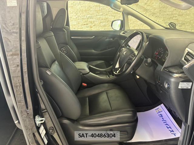 Toyota ALPHARD 2018-08 8548677-9