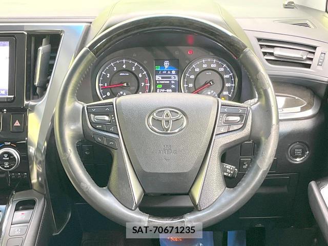 Toyota ALPHARD 2015-09 8549693-10
