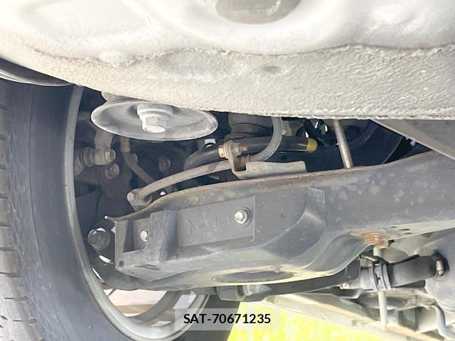 Toyota ALPHARD 2015-09 8549693-19