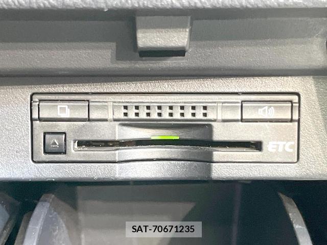 Toyota ALPHARD 2015-09 8549693-4