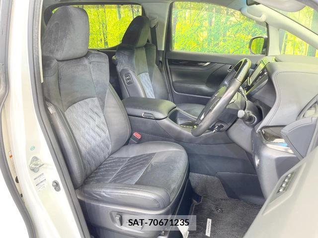 Toyota ALPHARD 2015-09 8549693-6