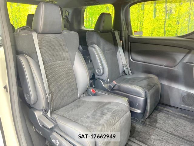 Toyota ALPHARD 2021-03 8549709-8