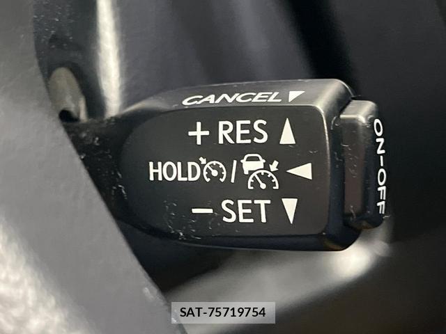 Toyota ALPHARD 2020-06 8549967-6