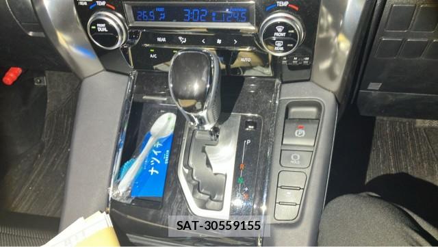 Toyota ALPHARD 2021-09 8550215-14