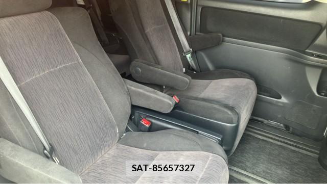 Toyota ALPHARD 2012-11 8550380-6