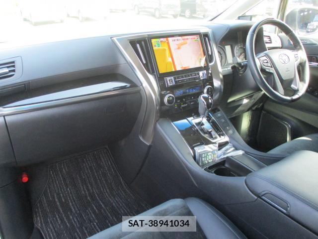 Toyota ALPHARD 2017-02 8550664-11