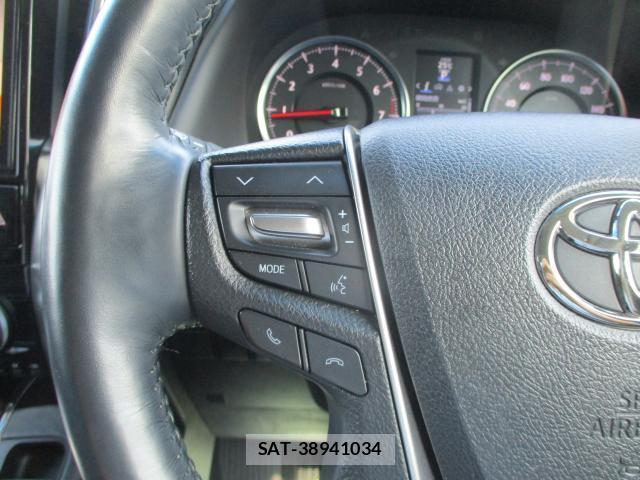Toyota ALPHARD 2017-02 8550664-17