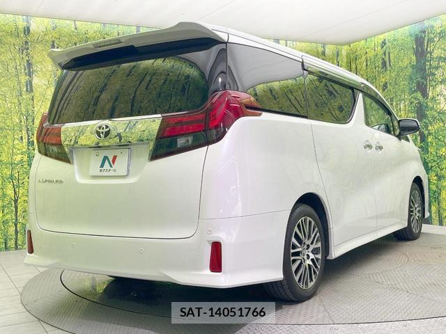 Toyota ALPHARD 2016-07 8551298-17