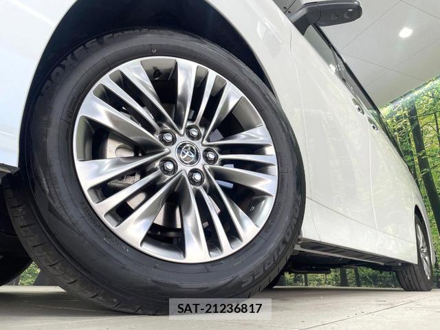 Toyota ALPHARD 2024-06 8551384-13