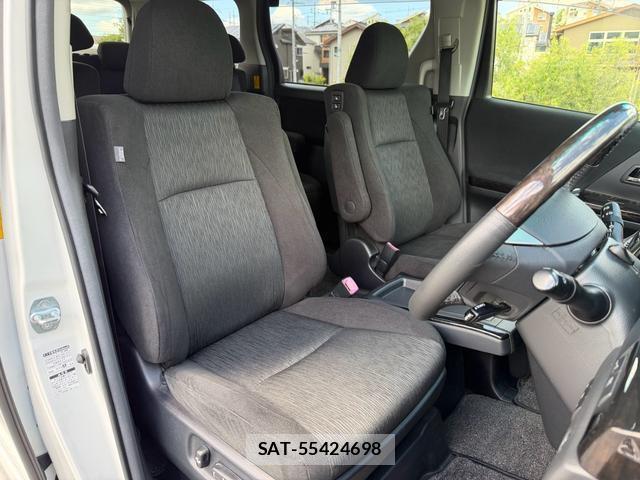 Toyota ALPHARD 2011-12 8551432-3