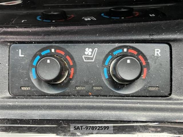 Toyota ALPHARD 2022-10 8552588-13
