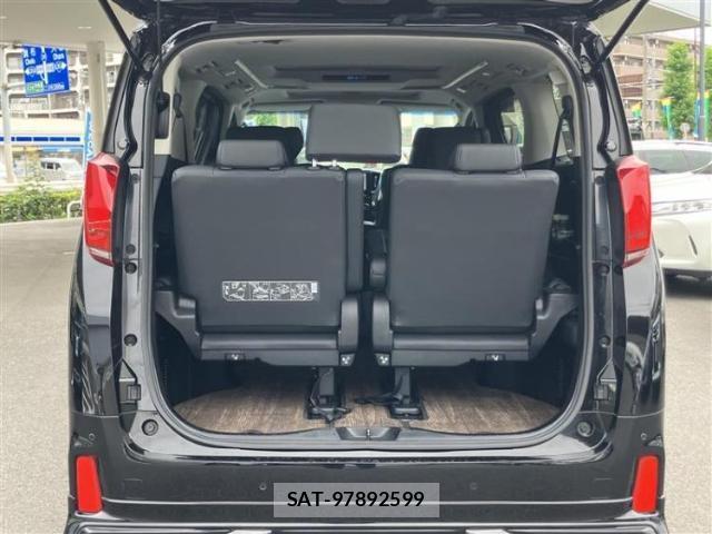 Toyota ALPHARD 2022-10 8552588-7