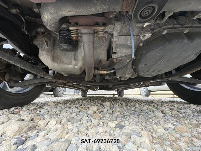 Suzuki LAPIN 2012-03 8548753-16