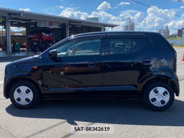 Suzuki ALTO 2019-06 8546082-11