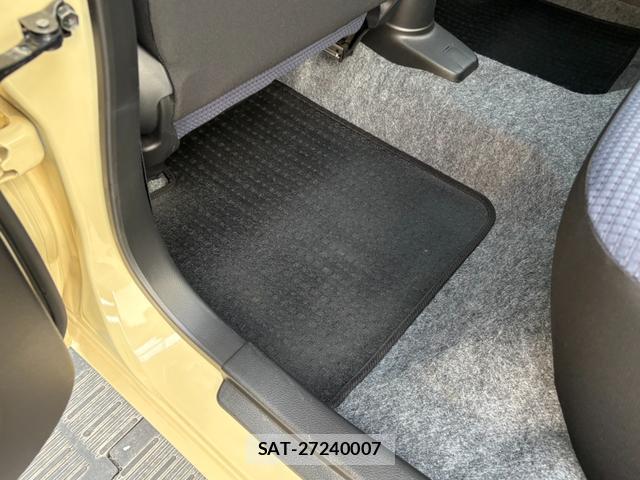 Suzuki ALTO 2020-10 8546400-18