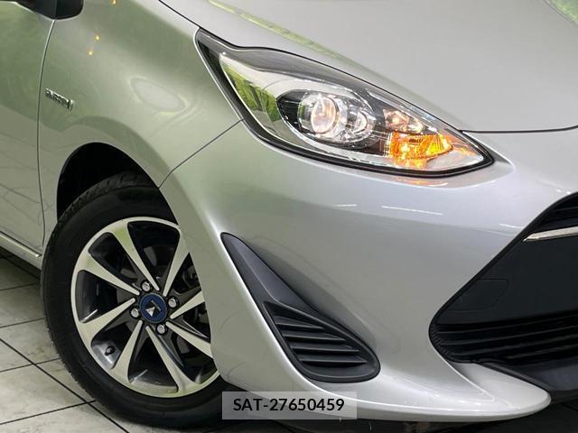 Toyota AQUA 2017-10 8545461-11