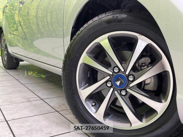 Toyota AQUA 2017-10 8545461-12