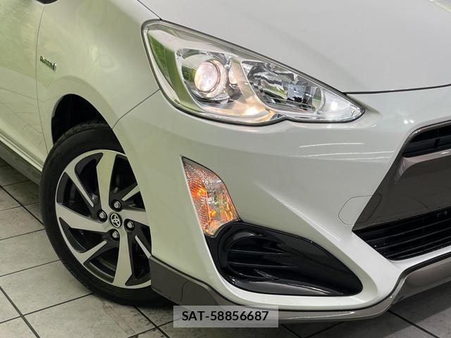 Toyota AQUA 2015-08 8545462-11