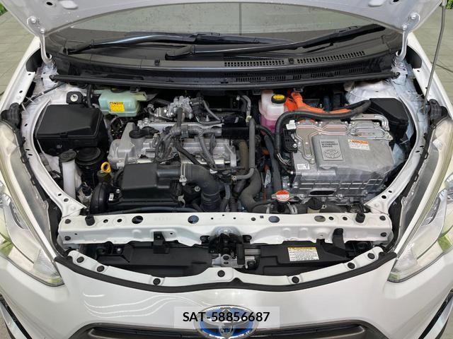 Toyota AQUA 2015-08 8545462-17