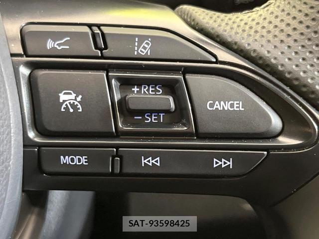 Toyota AQUA 2024-08 8545481-4