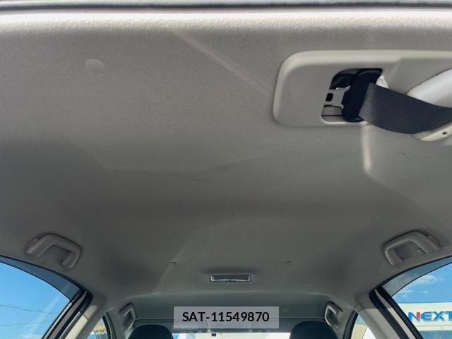 Toyota AQUA 2015-07 8545619-11