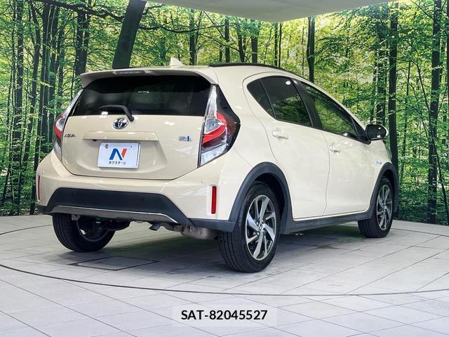 Toyota AQUA 2019-12 8545673-17