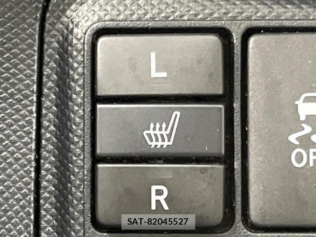 Toyota AQUA 2019-12 8545673-5