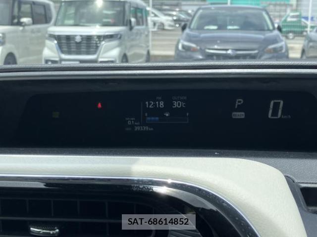 Toyota AQUA 2019-05 8545717-13