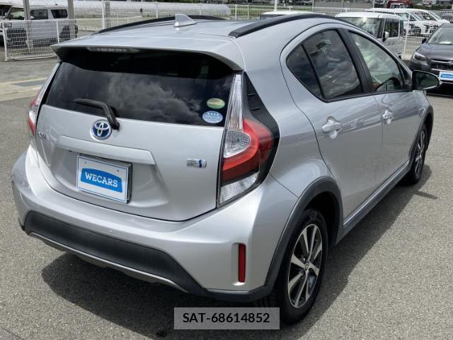 Toyota AQUA 2019-05 8545717-2