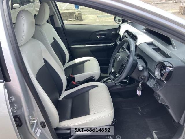 Toyota AQUA 2019-05 8545717-3