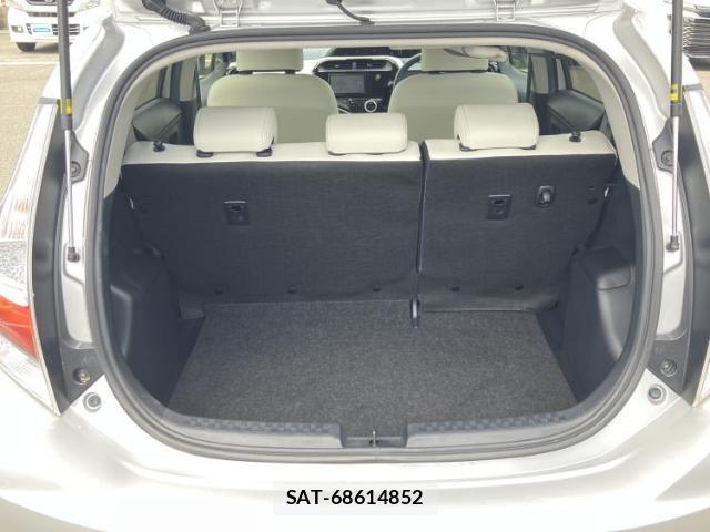 Toyota AQUA 2019-05 8545717-7