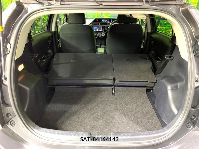 Toyota AQUA 2015-03 8545805-10