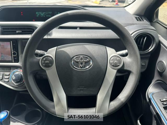 Toyota AQUA 2013-11 8546076-17