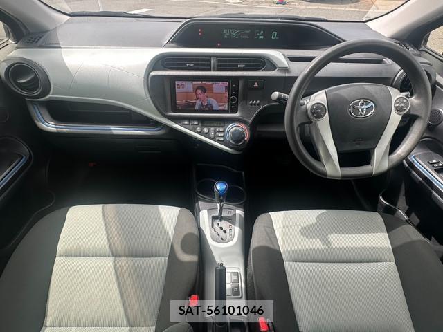 Toyota AQUA 2013-11 8546076-2
