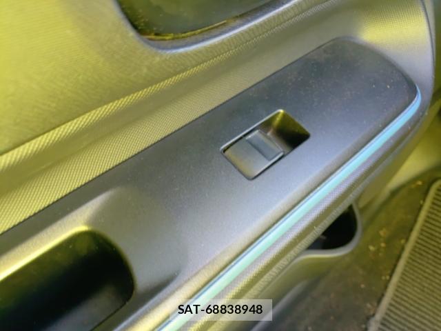 Toyota AQUA 2013-07 8546523-12