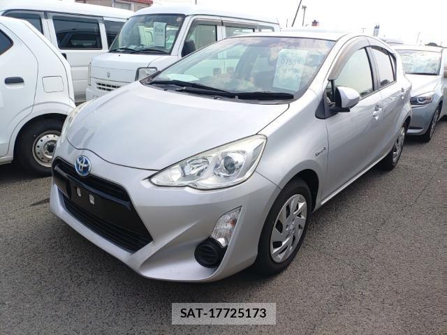 Toyota AQUA 2015-07 8546542-0